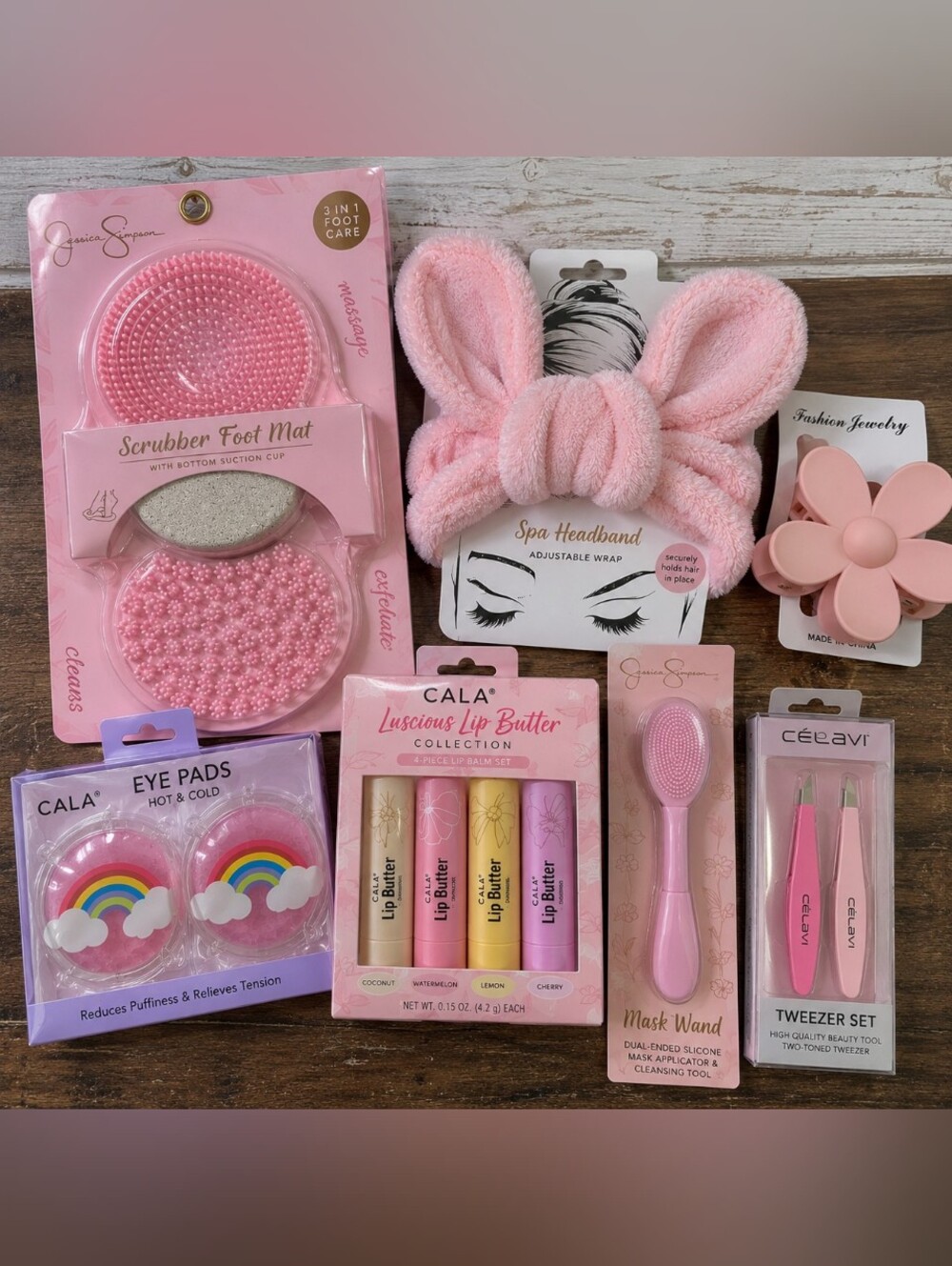 7-Piece Pink Beauty & Self Care Bundle | CALA + Jessica Simpson NEW